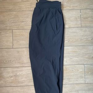 Lululemon Surge Jogger Shorter Medium